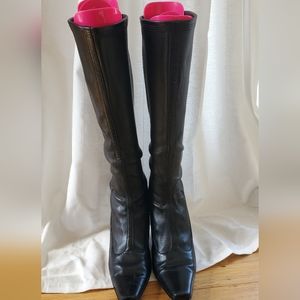 Salvatore Ferragamo sexy fitted pull on boots